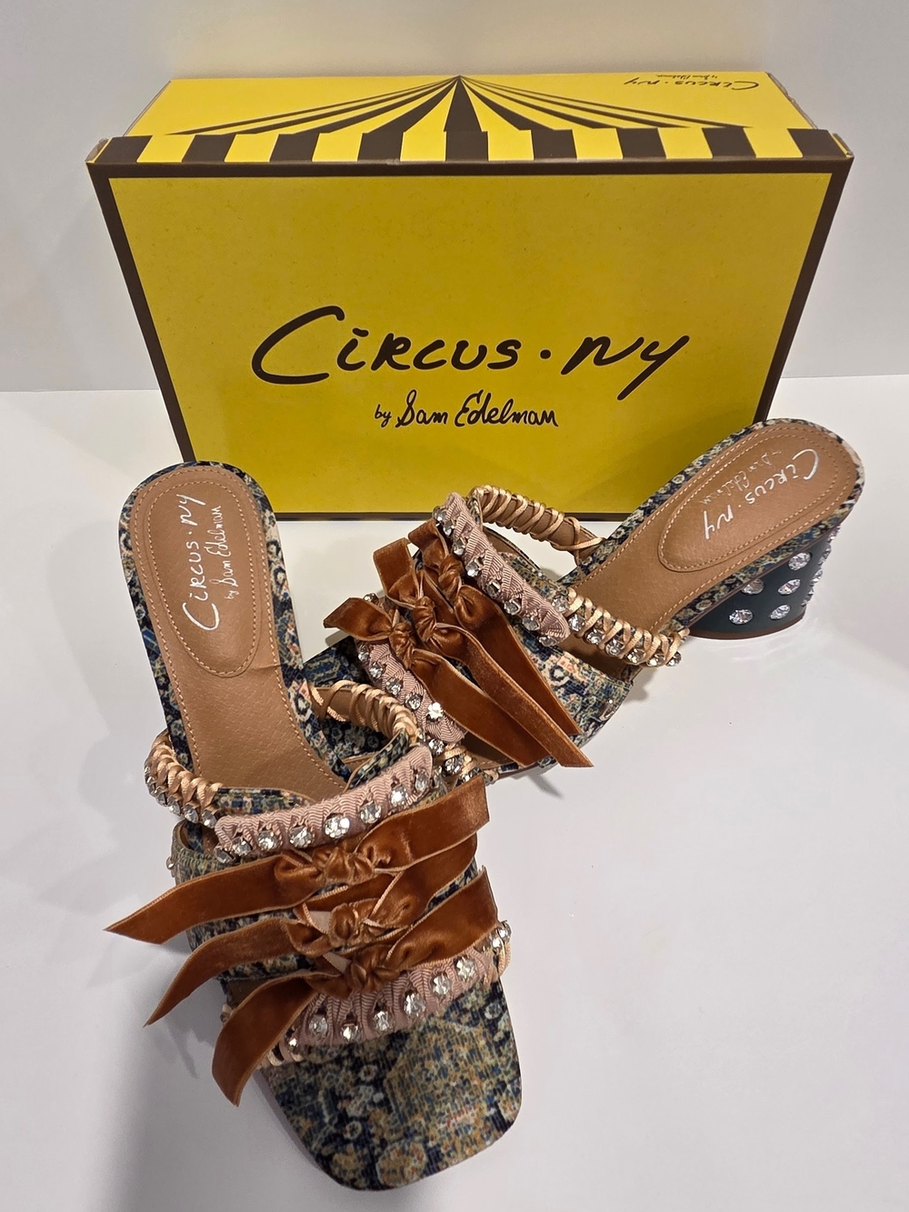Circus by Sam Edelman Crystal Embellished and Velvet Accents Teal Mule Sandals